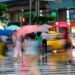 Uber Eats 雨の日は稼げる！注意点とあまり濡れずに配達する方法